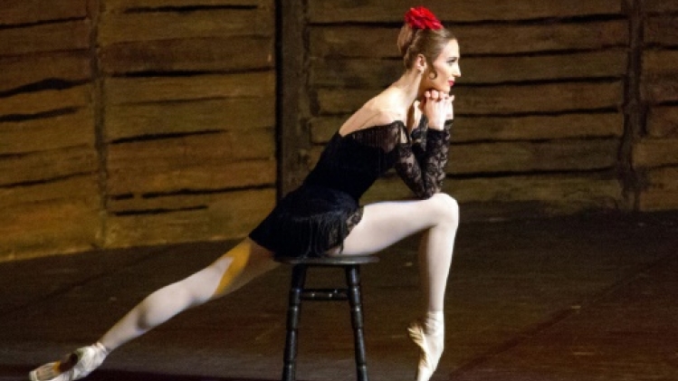 La danseuse étoile Zakharova fait revivre Coco Chanel sur la scène du Bolchoï