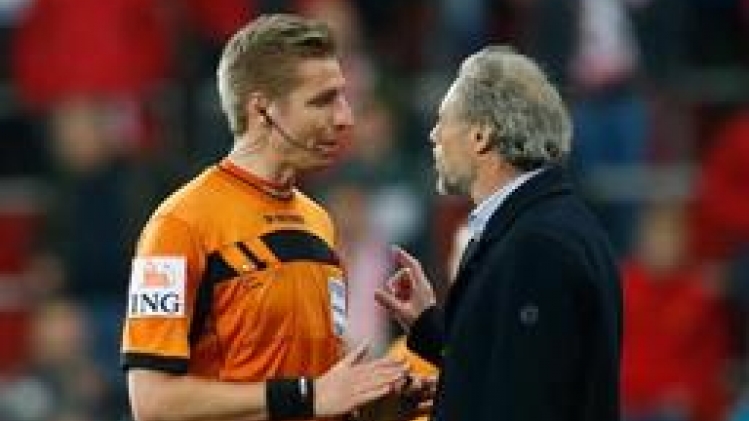 Jupiler Pro League - L'arbitre Lawrence Visser promu en catégorie 2 à l'UEFA