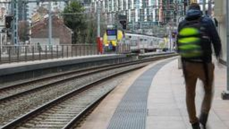 Circulation des trains interrompue une heure entre Bruges et la Côte