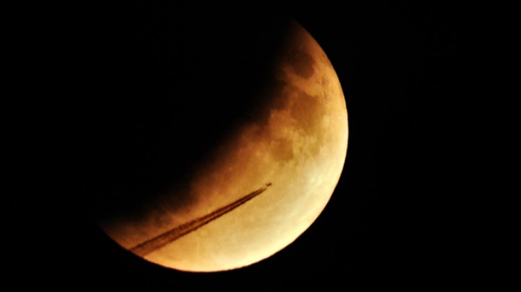 eclipse-partielle-lune-1