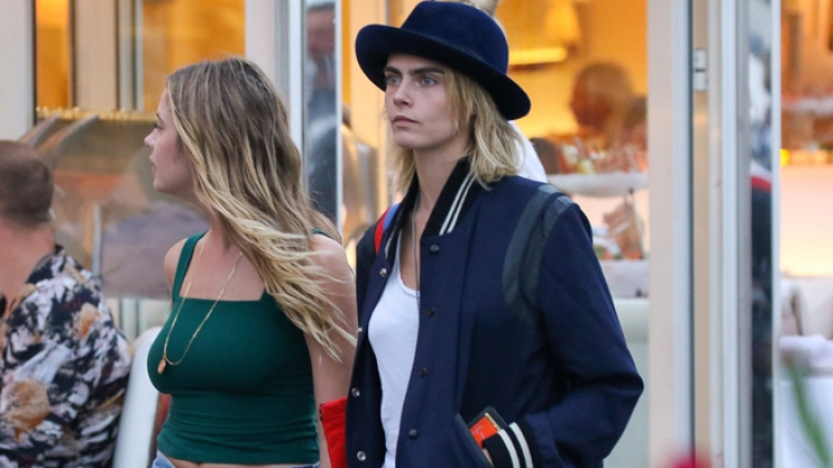 Cara Delevingne et Ashley Benson se sont dits oui à Las Vegas