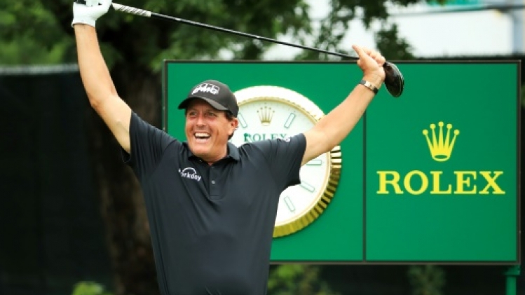 Golf: Phil Mickelson a failli rater l'heure de départ à Medinah à cause de la foudre