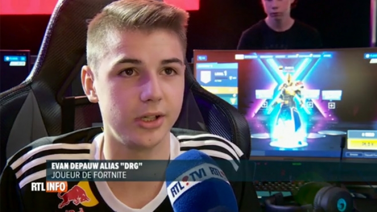 Trois joueurs belges expliquent le succès du jeu vidéo Fortnite (vidéo)