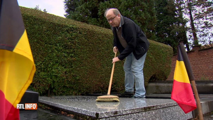 Nettoyage des tombes au cimetière de Woluwe-Saint-Pierre