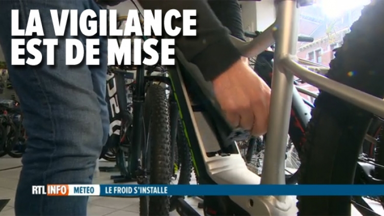 Le froid revient chez nous: voici nos conseils pour protéger vos batteries de vélos et trottinettes (vidéo)