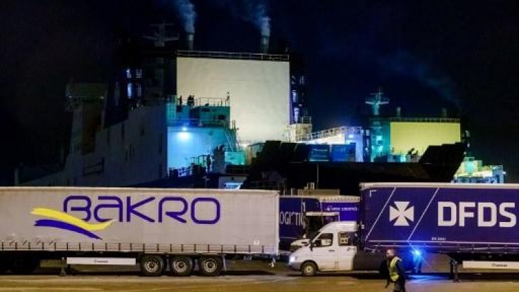 Asile et migration - 25 migrants découverts dans un conteneur réfrigéré sur un ferry vers la Grande-Bretagne-2