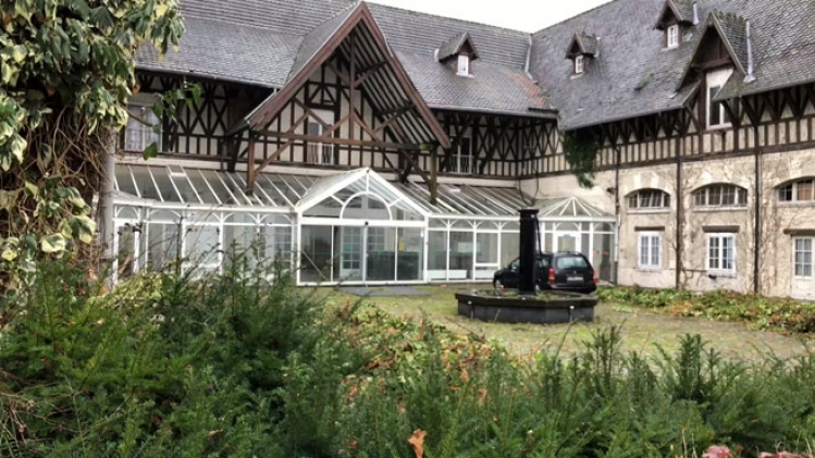 Le château de Limelette bientôt transformé en Spa: les habitants disent non