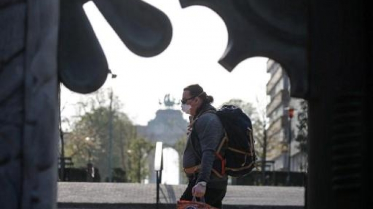 Les masques ont un rôle à jouer dans la prévention de la transmission