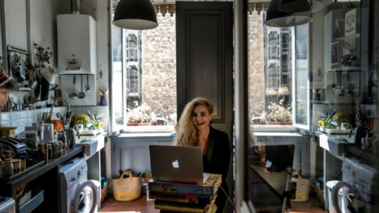 Gym Covic, Limitrophes et The Covoice 19: bienvenue sur Confinage TV