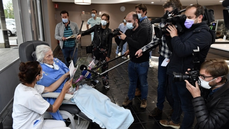 coronavirus-julia-100-ans-2