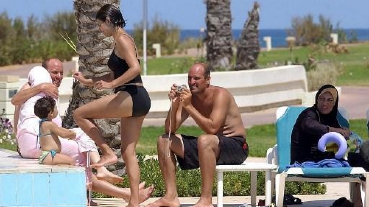 La Tunisie va mettre fin à la quarantaine obligatoire dans les hôtels