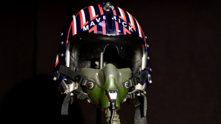 Le vaisseau d'Alien et le casque de Top Gun aux enchères