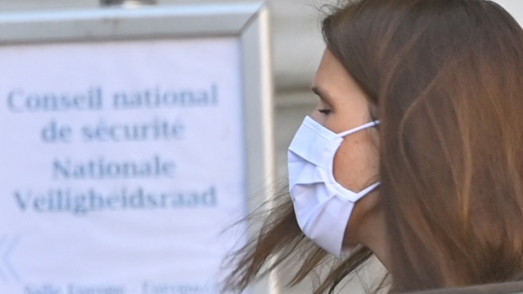 sophie-wilmes-masque