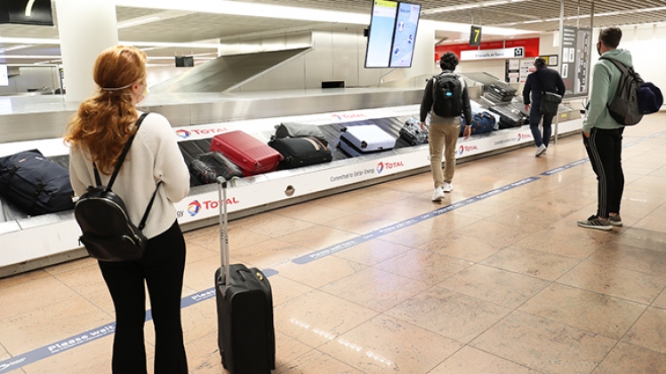 aeroport-bxl-bagages-roulant