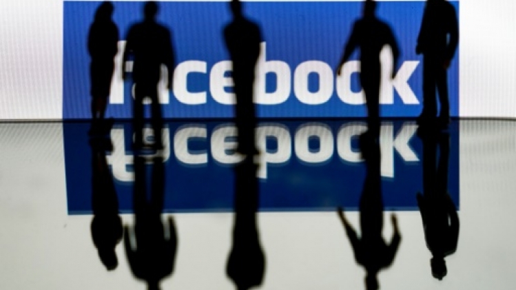 Bruxelles et Londres enquêtent contre Facebook pour abus de position dominante