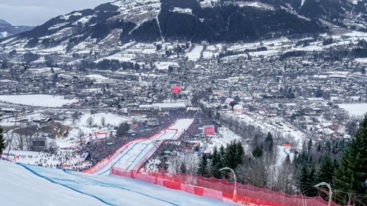 Coronavirus: les courses de ski alpin de Wengen en partie reprises à Kitzbühel