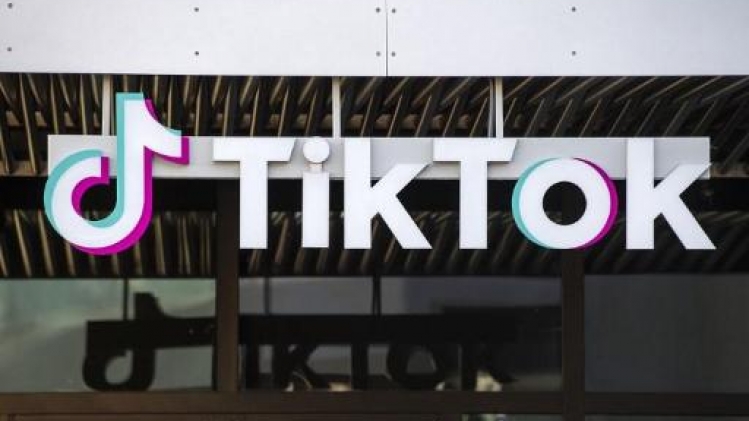 Jeu du foulard sur TikTok: une fillette italienne meurt asphyxiée