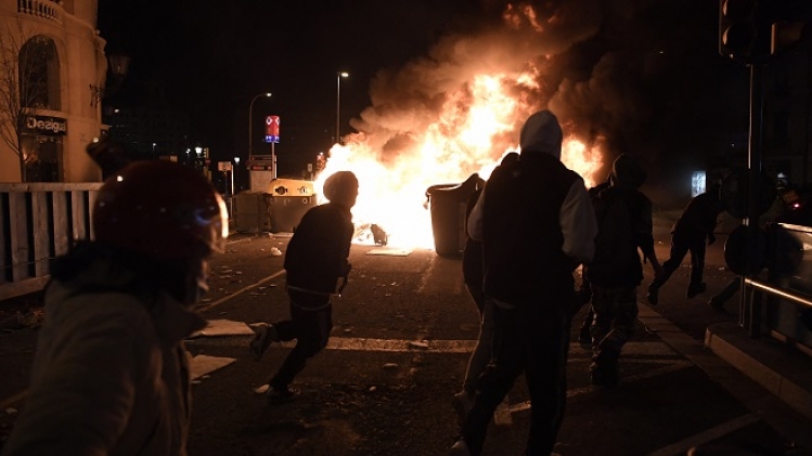 Espagne: 16 arrestations après de nouvelles manifestations pour le rappeur Pablo Hasel incarcéré