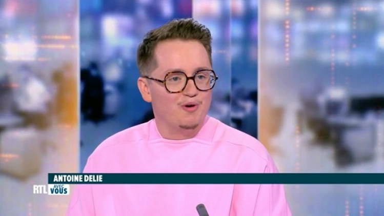 Antoine Délie présente son single Dis-moi et son futur album Peter Pan