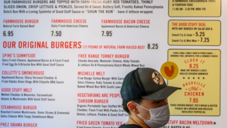 Ecole virtuelle et petits boulots, le nouveau quotidien de lycéens américains