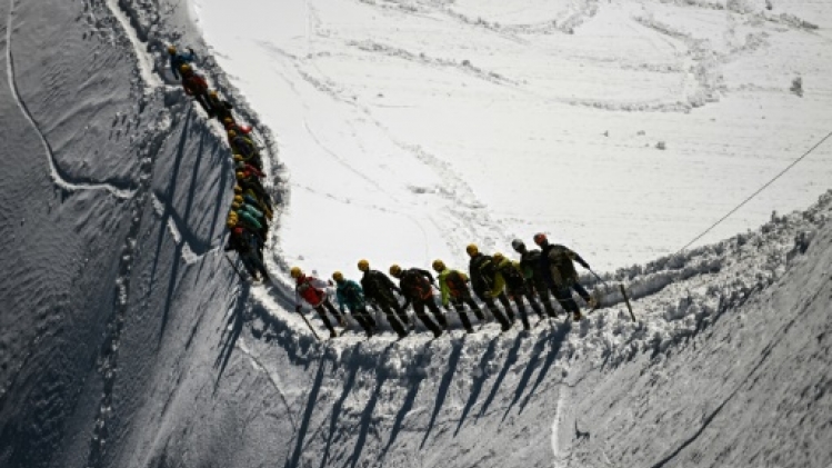 Les guides de Chamonix fêtent leurs 200 ans dans la  Vallée blanche