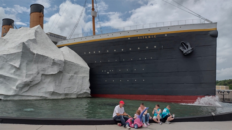 Titanic