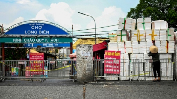 Hanoï transformée en prison à ciel ouvert pour lutter contre le coronavirus