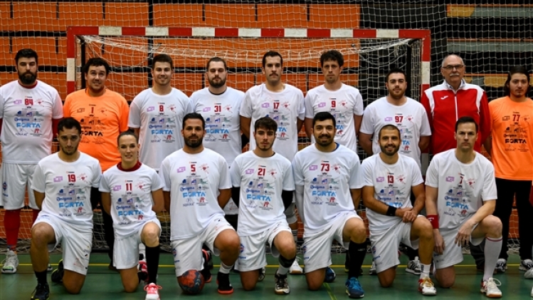 0mireia-rodriguez-handball-equipe