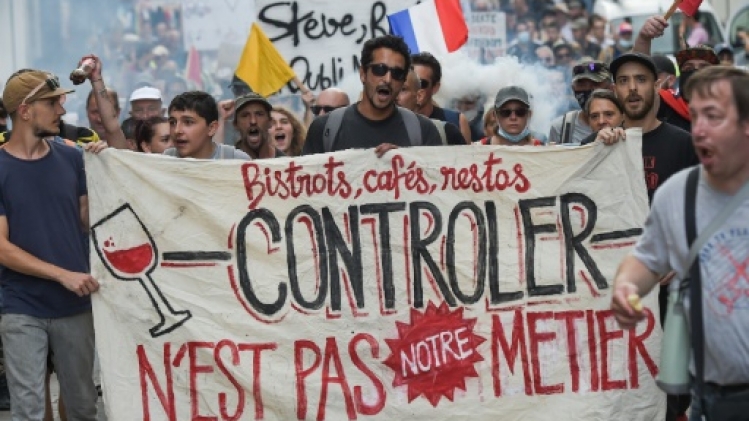 Restauration : le syndicat patronal des indépendants appelle à mieux contrôler le pass sanitaire