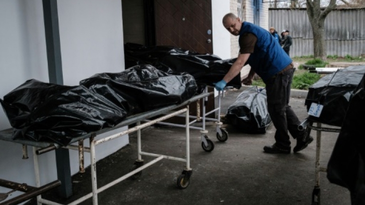 Balle dans la tête: à la morgue de Boutcha, autopsies de crimes de guerre