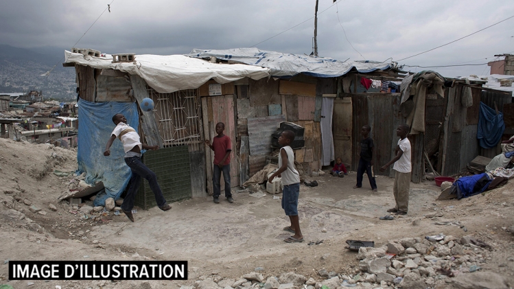L'ONU s'inquiète du recrutement d'enfants par les gangs criminels en Haïti: la vidéo d'un garçon masqué et armé circule sur les réseaux sociaux