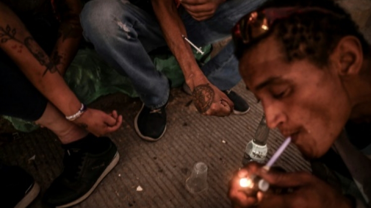 En Colombie, les rues de Medellin gangrenées par le trafic de drogues