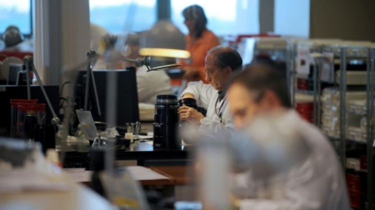 D'Hollywood au champ de bataille, l'oeil de l'optique de précision