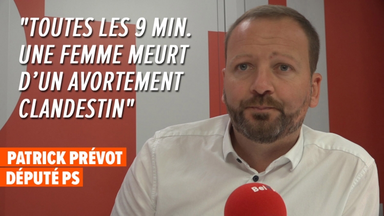 Révocation du droit à l'avortement aux Etats-Unis: le parti socialiste veut le bétonner dans la Constitution en Belgique