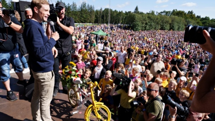 Danemark: 20.000 personnes pour le retour de Vingegaard dans son village