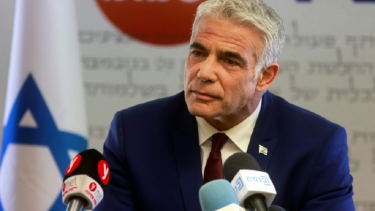 Yaïr Lapid, l'ex-star de la TV israélienne qui a chassé Netanyahu du pouvoir