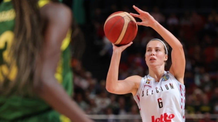 Eurocoupe FIBA - Bethy Mununga capte 21 rebonds avec son club roumain