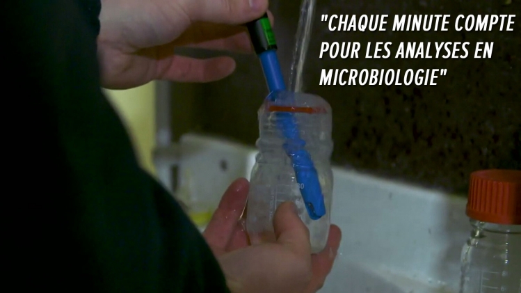 Un contrôle de l''eau