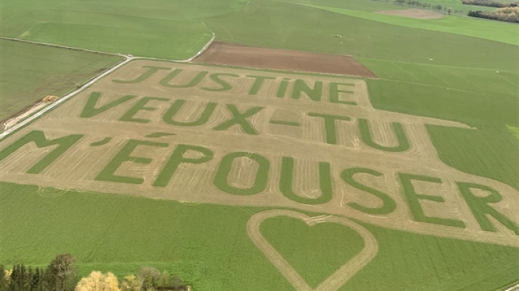 0demande-mariage-sombreffe-rtlinfo-3