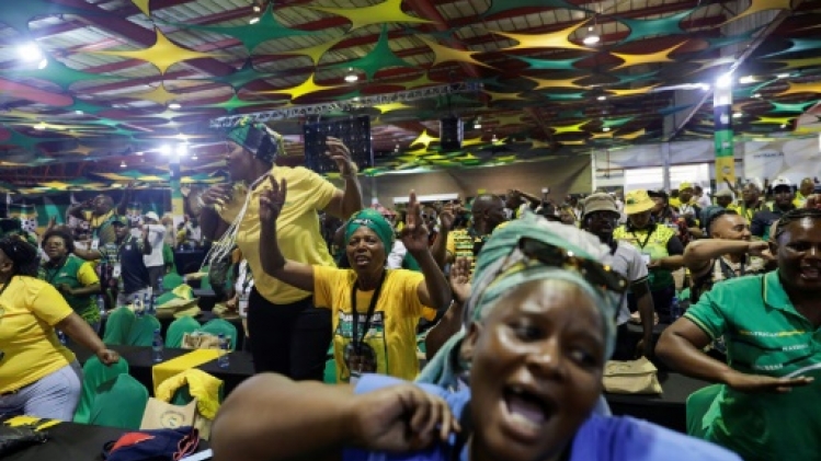 Congrès de l'ANC: le président sud-africain favori pour rester au pouvoir