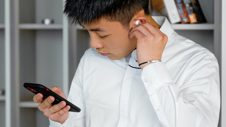 smartphone-ecouteurs-pexels