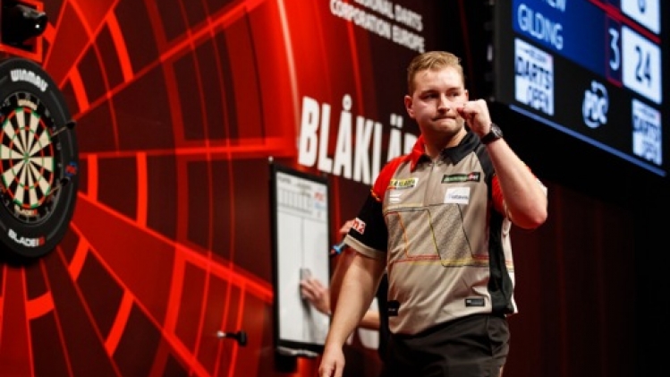 Dimitri Van den Bergh remporte son second titre majeur face au N.1 mondial