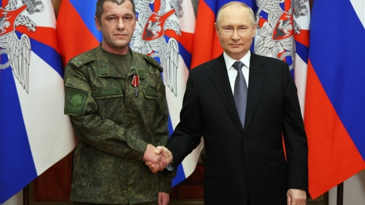 0poutine-ukraine-russie-rtlinfo