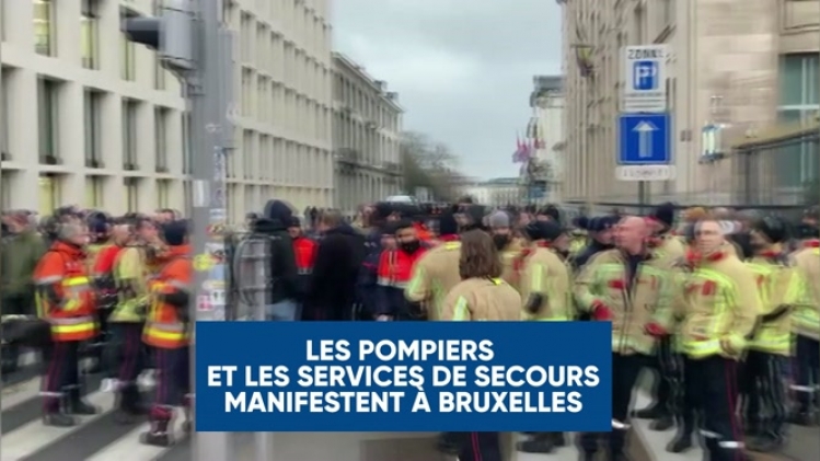 Bruxelles: les pompiers et les services de secours manifestent