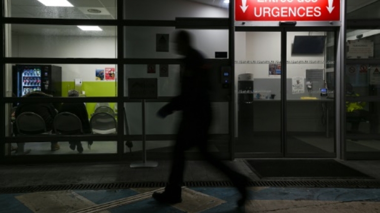 Vendée: un brancardier passé à tabac à l'hôpital, le suspect toujours en fuite