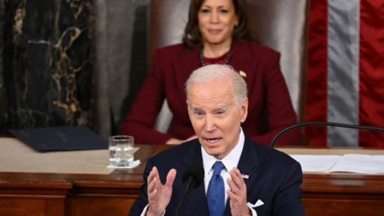 Biden réclame d'interdire pour de bon les fusils d'assaut