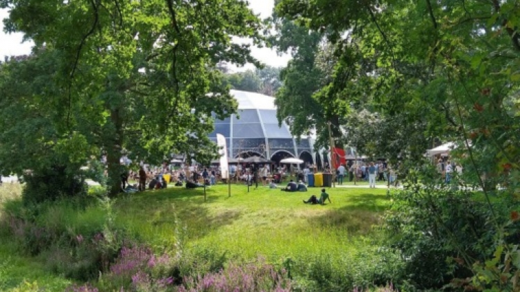 La VRT et la Ville d'Anvers relancent le Jazz Middelheim en 2024