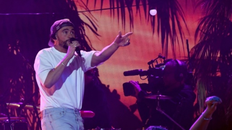 Une ex-petite amie du rappeur Bad Bunny le poursuit pour 40 millions de dollars