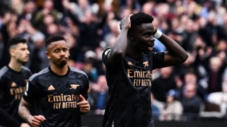 Arsenal, accroché par West Ham, perd deux points dans la course au titre