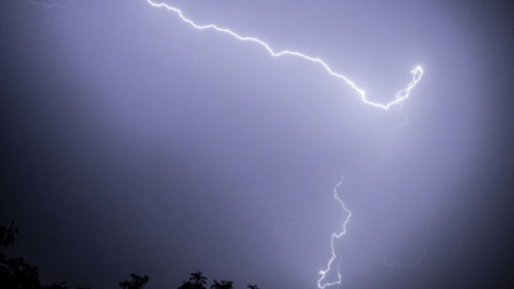 D'intenses averses orageuses attendues mardi soir sur l'ensemble du territoire